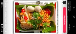 Xôi gà xé hộp lớn  - 40.000 ₫ tại XÔI MẶN CÔ QUÝ - Nguyễn Thị Thập