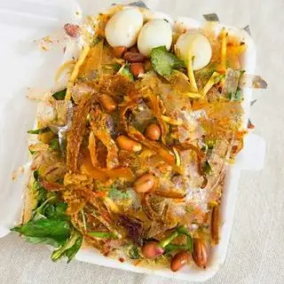 Bánh Tráng Trộn  - 35.000 ₫ tại Bánh Tráng Trộn Cô Dư - Nguyễn Trung Ngạn