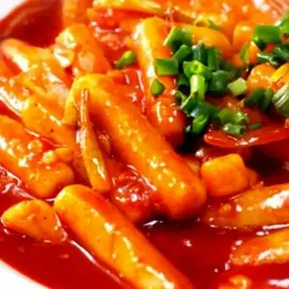 Hình ảnh Tokbokki Chả Cá