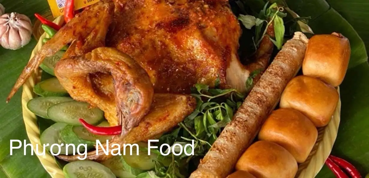 Gà nướng sốt mắm nhĩ  + 1 cơm lam + 5 bánh bao  - 259.000 ₫ tại Gà Nướng Phương Nam - Tôn Đản
