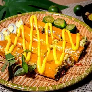 Hình ảnh Bánh tráng cuộn sốt sate