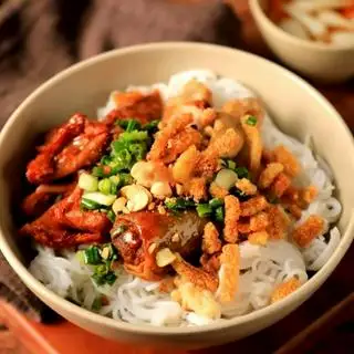 Bún thịt nướng - 52.000 ₫ tại Nem Nướng Cô Điệp - Lê Văn Sỹ