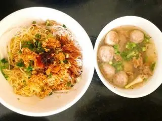 hủ tíu mềm trộn khô bò viên + gân - 70.000 ₫ tại Bún Bò Viên Chợ Thái Bình - Cống Quỳnh