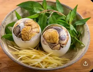 Hình ảnh Combo trứng lộn  dăm gừng+Nước Ép Ngẫu nhiên ( tăng 1gói Hướng dương nguyên vị 55g)
