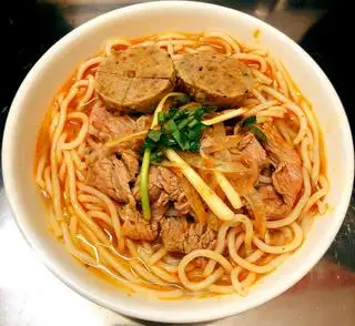 Bún Bò Tái Bò Viên - 55.000 ₫ tại Như Ý - Bánh Canh Giò Heo & Bún Măng Mọc Nấm - Phan Văn Hân