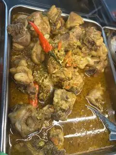 Hình ảnh Cơm gà kho xả ớt
