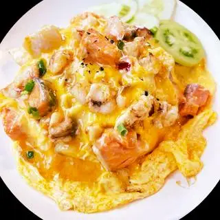 Cơm cá hồi teriyaki - 51.750 ₫ tại  Phở Phúc Lộc Thọ - Nguyễn Hoàng
