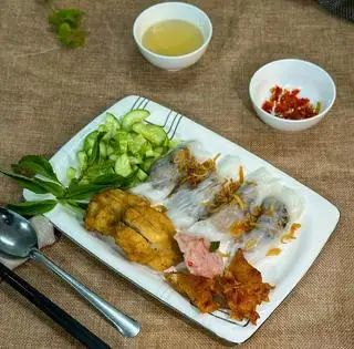 Bánh cuốn chả mực đặc biệt - 78.000 ₫ tại Bánh Cuốn Nóng Hồng Thư - Lê Văn Sỹ