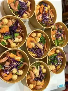 Hình ảnh Mỳ Cay Xúc Xích 