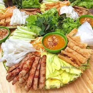 Hình ảnh Nem nướng Nha Trang đặc biệt
