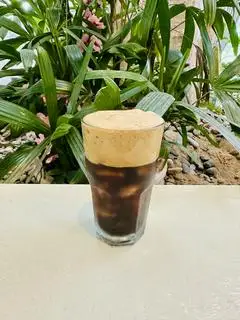 Cà phê đen đá - 28.000 ₫ tại Min - Cháo Ếch, Trà & Cà Phê - Nguyễn Văn Hưởng