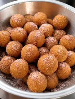 Hình ảnh Bánh Khoai Mỡ Lắc Xí Muội 