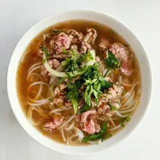 Hình ảnh Bún bò tái