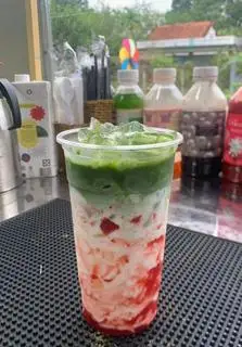 Matcha latte dâu L - 40.000 ₫ tại Thanh Nguyên - Matcha Latte, Coffee & Cacao - Đường Số 7