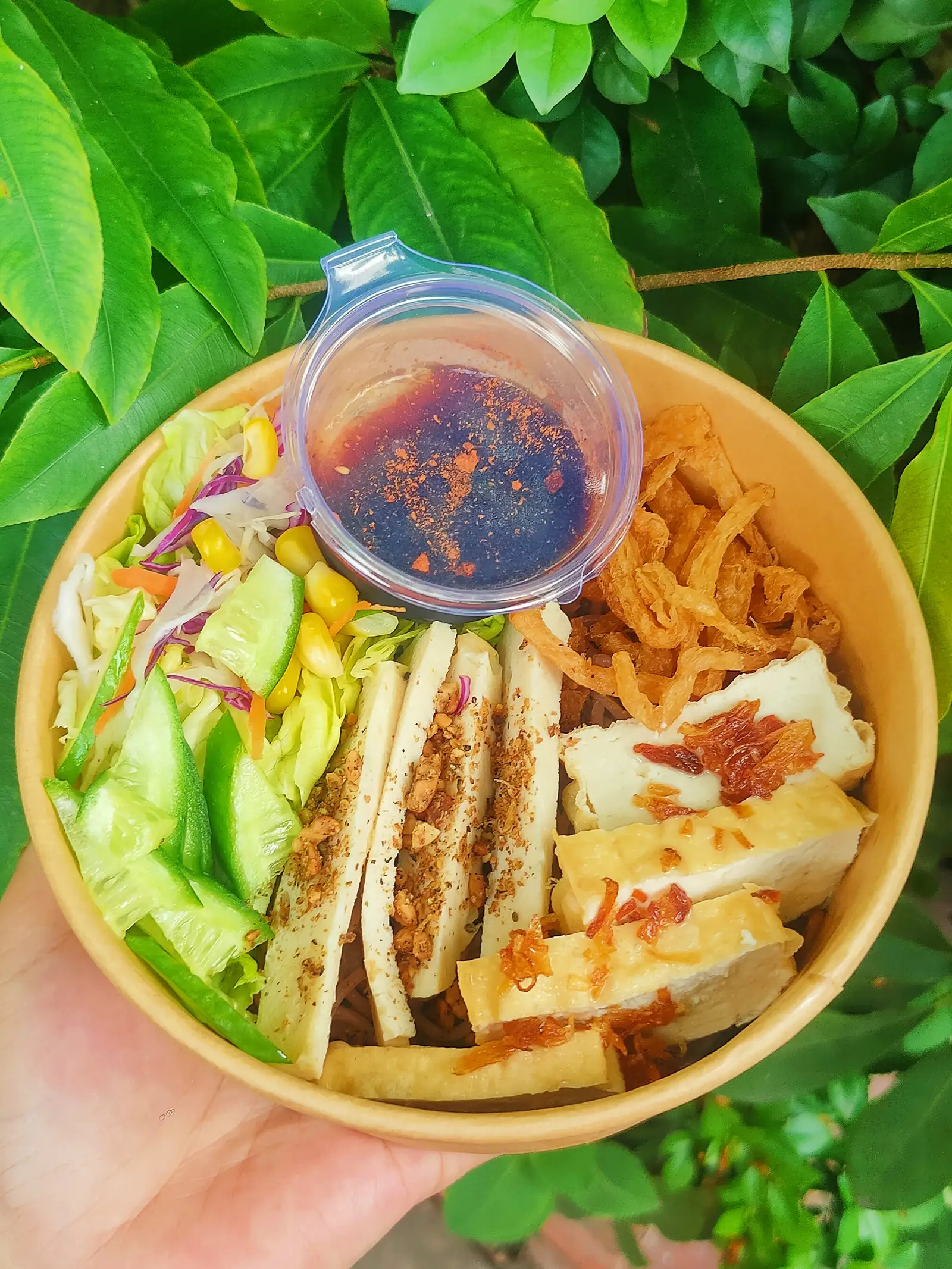 Bún lứt trộn chay - 59.000 ₫ tại Tina's Healthy Food - Tôn Thất Thuyết