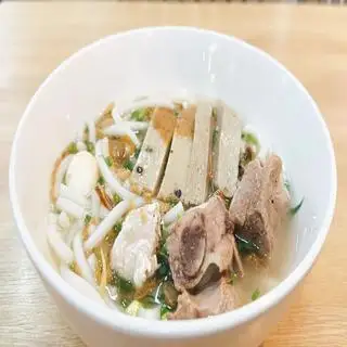 Bánh canh chả cá - sườn - 71.000 ₫ tại Bánh Canh Chả Cá Phan Thiết - Huỳnh Mẫn Đạt