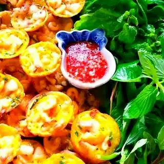 Bánh khọt Tôm - 43.000 ₫ tại Bánh Xèo & Gỏi Cuốn 388 - Huỳnh Tấn Phát