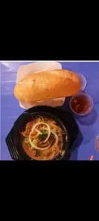 Hình ảnh bánh mì phá lấu(đặc biệt)
