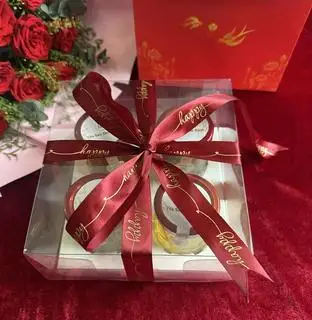 Hình ảnh Hộp quà 4 hũ yến chưng tươi size 100ml (18g yến sợi/hũ, kèm túi giấy, nơ xinh đồng bộ)