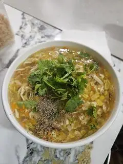 Hình ảnh Súp Gà Đặc Biệt Nấm Thanh Cua .