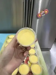 Flan truyền thống - 1 hũ - 10.000 ₫ tại Bếp Nhà Voi - Flan, Sữa Chua & Cơm Cháy Chà Bông Gạo Lứt - Trần Bình Trọng