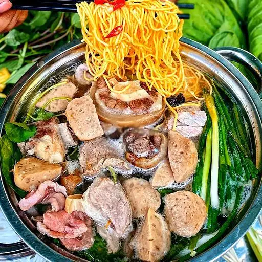 Lẩu bò nhỏ  - 250.000 ₫ tại Bò Nướng Ngói & Lẩu Bò Cô Tư - Bàn Cờ