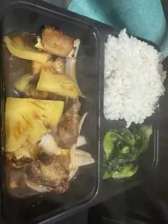 Hình ảnh Cơm sườn sốt chua ngọt