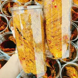 Hình ảnh Khô bò miếng  thượng hạng 300gr 