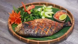 Hình ảnh Cá cam nướng muối ớt giấy bạc