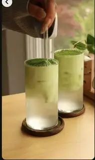 Hình ảnh Dừa lạnh phủ kem matcha