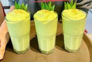Hình ảnh SINH TỐ BƠ MÃNG CẦU