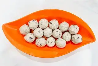 Mực Viên Chiên Hàn Quốc - 4 viên - 16.538 ₫ tại Ẩm Thực Thanh Thúy - Cá Viên Chiên Nước Mắm, Gà Rán & Ăn Vặt - Xóm Chiếu