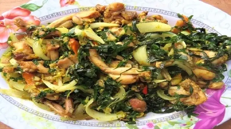 Hình ảnh Ếch xào lá lốt
