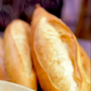 Hình ảnh Bánh Mì Thêm