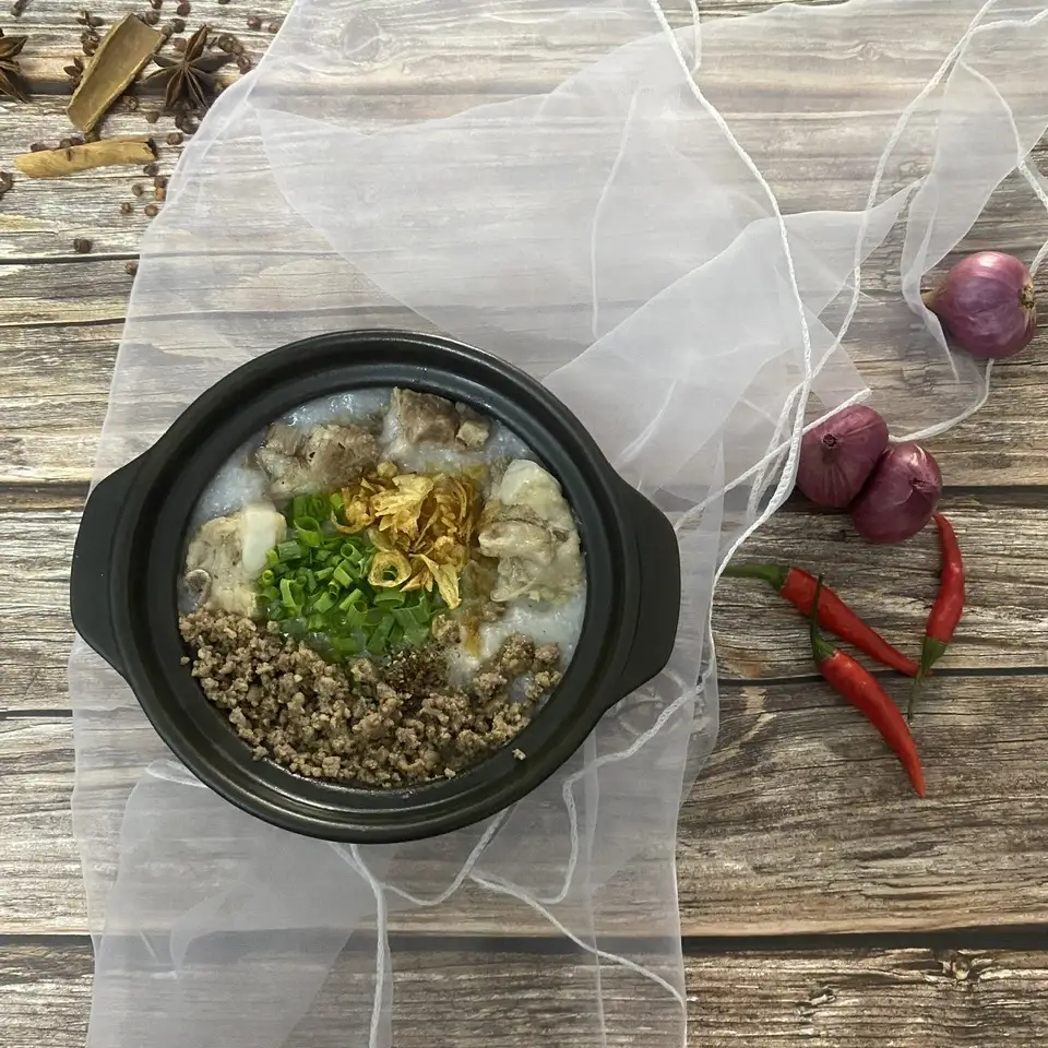 Cháo sườn thịt bằm - 40.000 ₫ tại Cháo Sườn Kim Thành - Võ Văn Tần