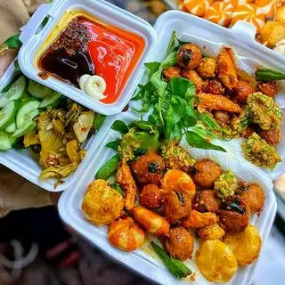 Combo trái tim băng chiên cay - mắm - 80.000 ₫ tại Cá Viên Chiên Nước Mắm Tam Đảo - Đồng Đen