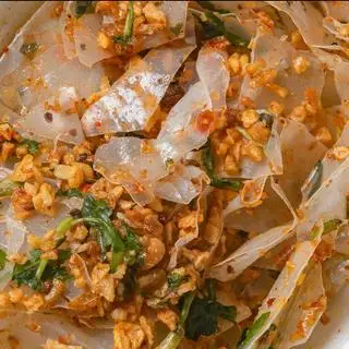 Bánh Tráng Tỏi Sate Cay Rau Răm - 28.000 ₫ tại Bánh Tráng Dì Gánh - Phạm Ngũ Lão