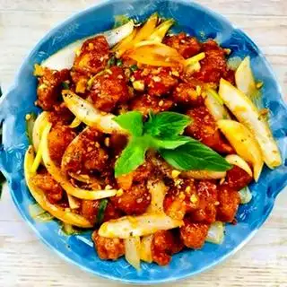Sụn gà chiên mắm - 109.000 ₫ tại Bò Ú Plus - Nướng Lẩu & Mồi Nhậu Lai Zai - Lâm Văn Bền