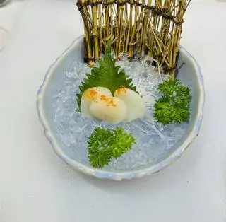 Hình ảnh Sashimi sò điệp 3 miếng
