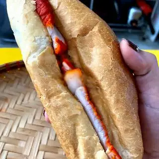 Hình ảnh Bánh mì kẹp lớn
