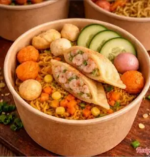 Hình ảnh Mỳ trộn Indomie Mandu thịt mix viên chiên