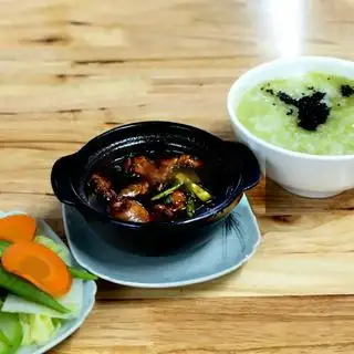 Combo 1 phần cháo - lá dứa  - mè đen - 1 ếch to - 1 rau củ hấp - 72.000 ₫ tại Cháo Ếch Singapore Bina 2 - Nguyễn Thị Thập