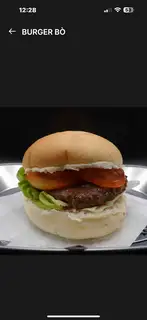 Burger bò - 45.000 ₫ tại ChopChop - Thức Ăn Nhanh, Nước Ép & Sinh Tố - Phùng Văn Cung