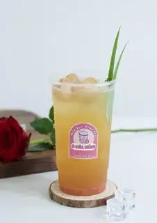 Nhân Mã ♐️ - Trà vải hoa hồng - 30.000 ₫ tại Tiệm Ô Cửa Hồng - Trà Sữa & Trà Trái Cây - Cư Xá Phú Lâm A
