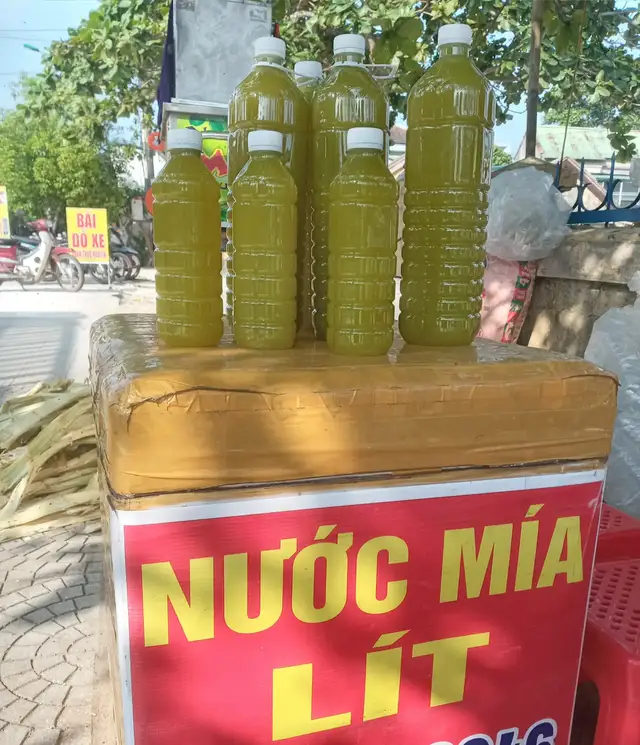 Hình ảnh Nước mía chai 1 lít nguyên chất