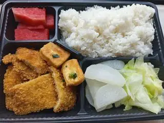 Hình ảnh Cơm thịt chiên xù