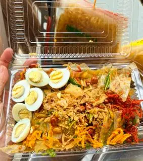 Bánh tráng trộn phơi sương( nhỏ) - 28.000 ₫ tại Bánh Tráng & Tré Trộn Đường Tàu - Đường Số 12