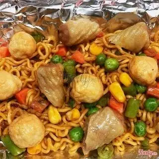 Hình ảnh Mì Trộn Hải Sản