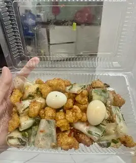 Hình ảnh Bánh tráng cuốn trộn Đặt Biệt