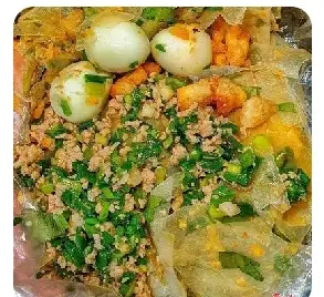 Bánh Tráng Thịt Bằm + Trứng Cút - 42.000 ₫ tại Bé Pom - Bánh Tráng Trộn - Đặng Thùy Trâm